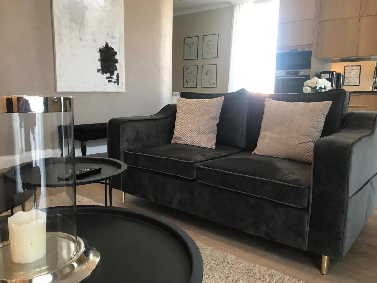 Lazare Maison De Maitre , Appartements De Standing Avec Parking Privatif A Seulement 7 Minutes A Pied Du Centre Historique De بزييه المظهر الخارجي الصورة